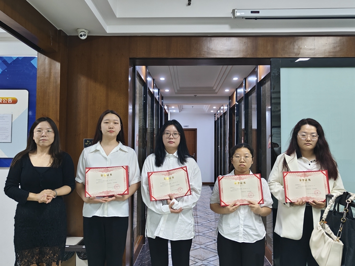 转正合照1.jpg