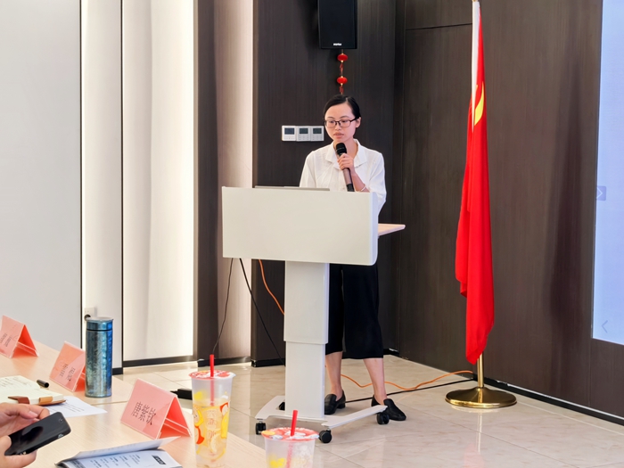 税务部发言.jpg